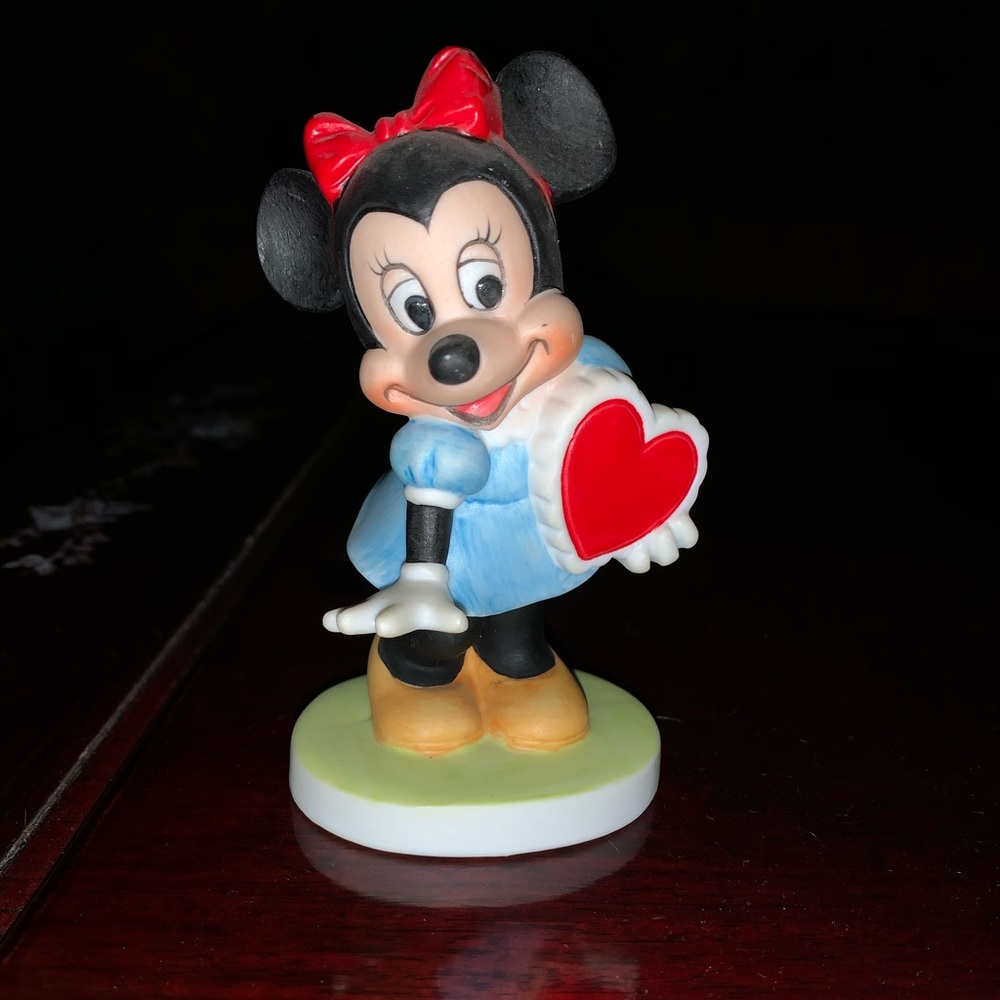 Vintage Minnie Mouse